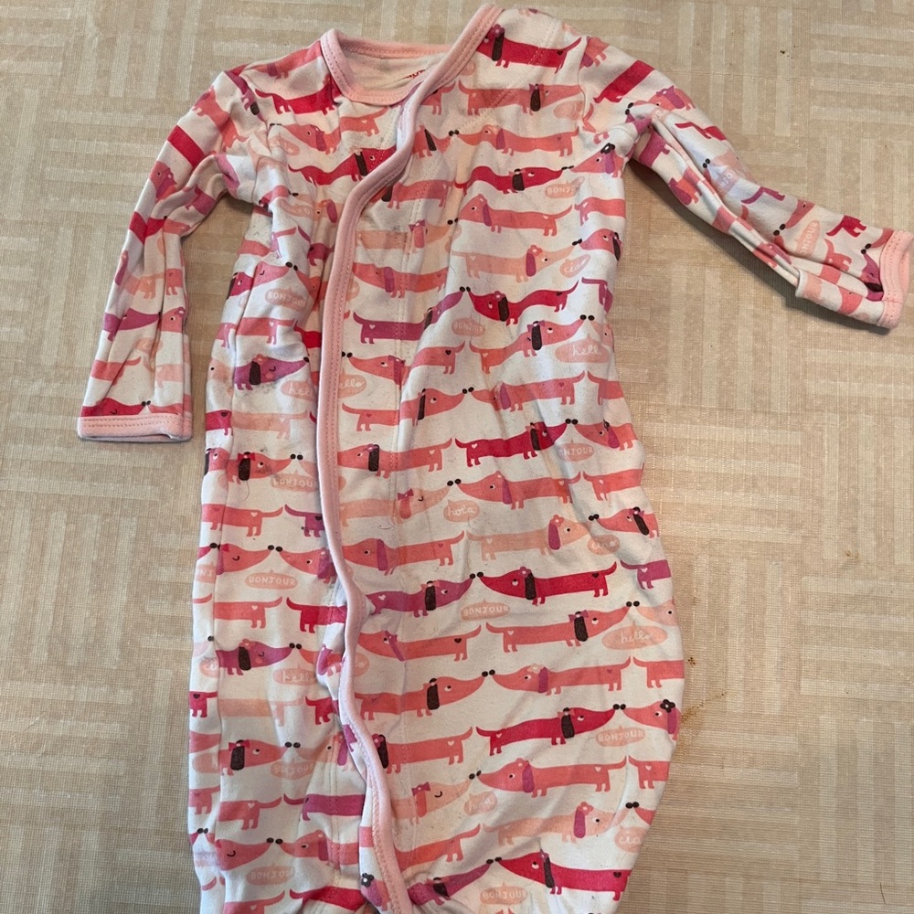 Magnetic Me Pink Dachshund Gown GUC